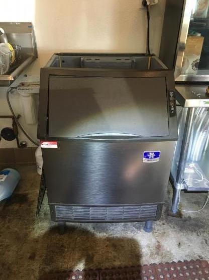 Commercial Ice machine repair