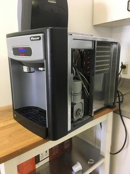 Ice machine Repair Image