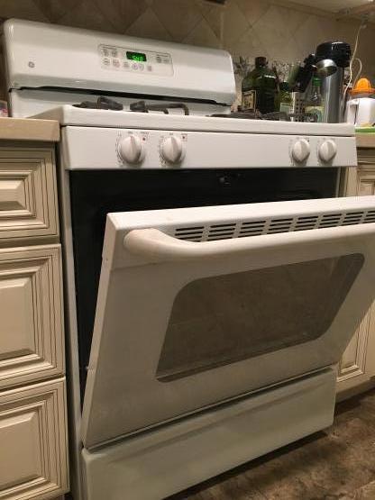 Gas stove repair  image