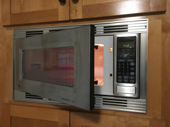 Microwave repair image