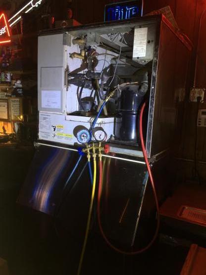 Commercial Ice machine repair image