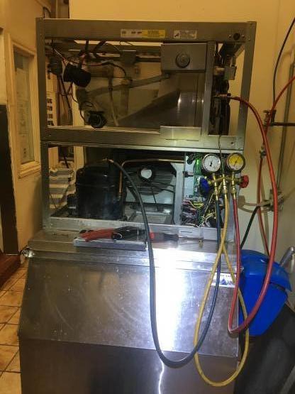 Commercial ice machine repair image